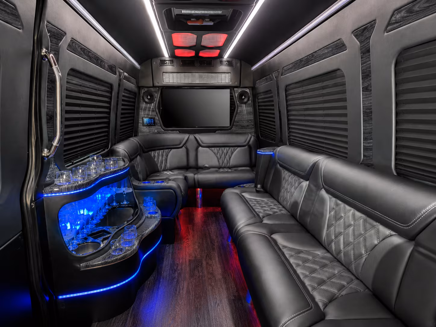 bus rentals for youngstown employee training events and off site meetings