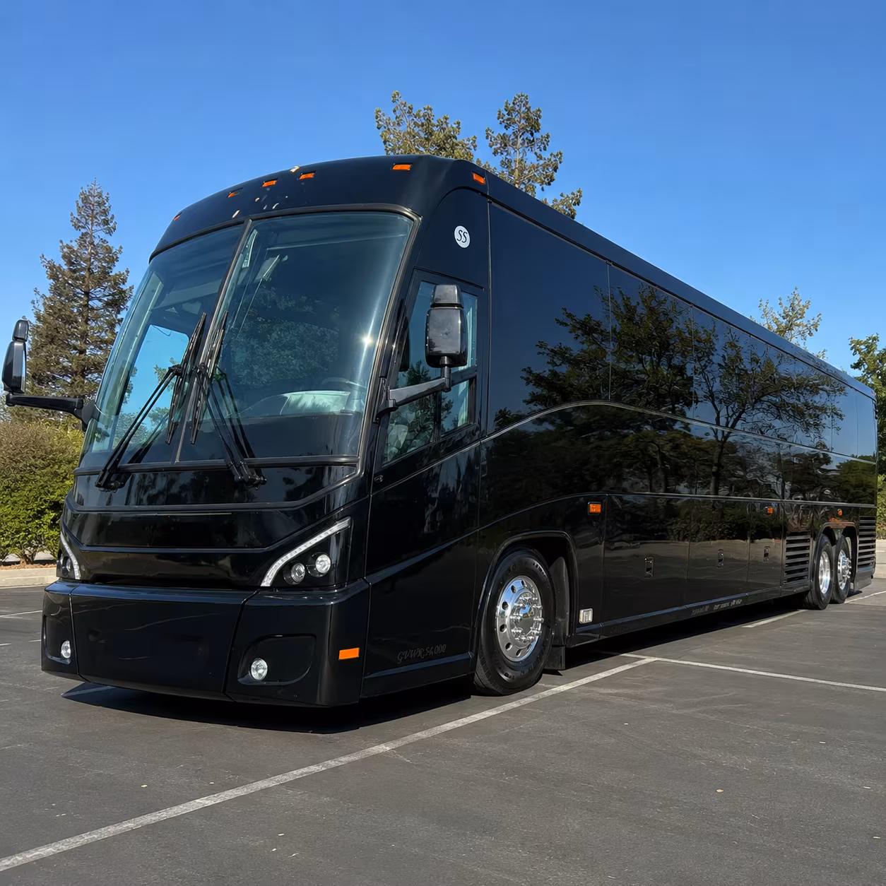 charter bus rentals for youngstown school performances and arts field trips