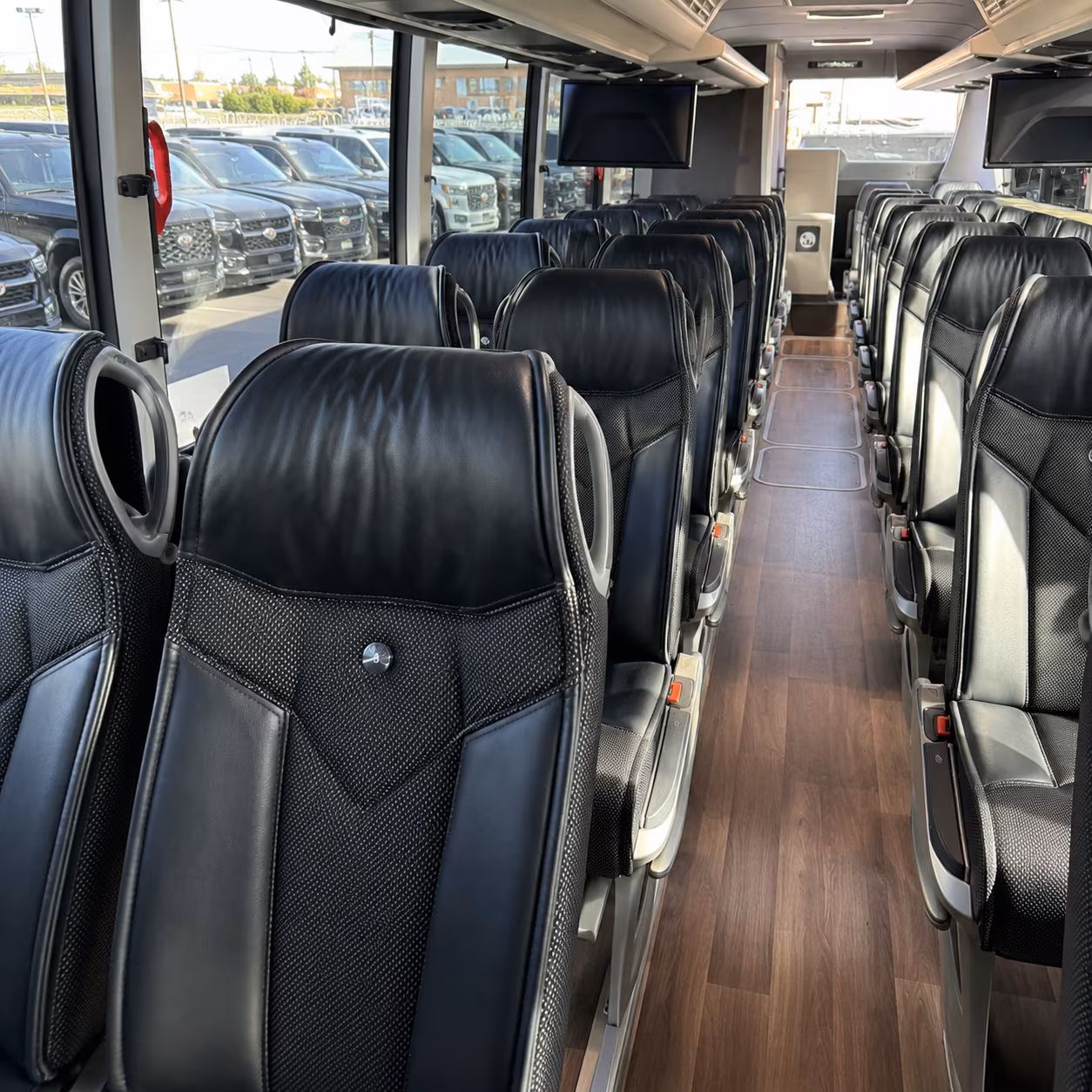 long distance group transportation for youngstown corporate events conventions