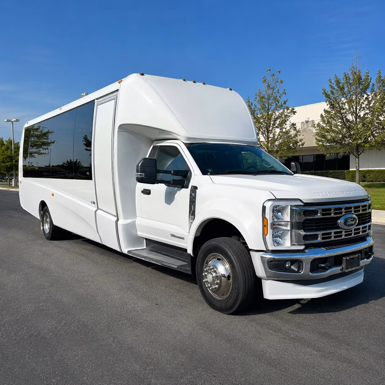 wedding shuttle buses for youngstown and the mahoning valley