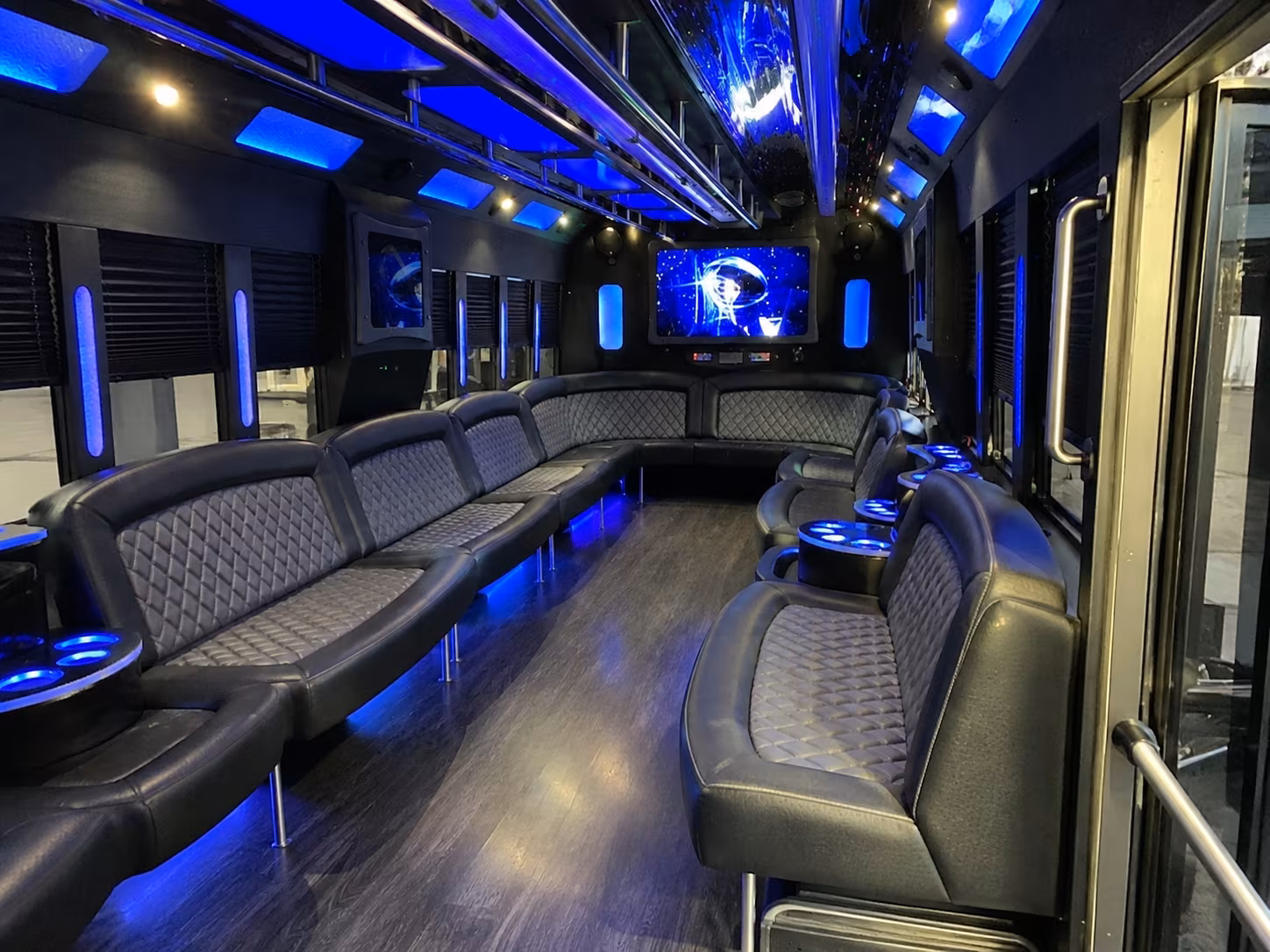 youngstown 28 passenger party bus interior