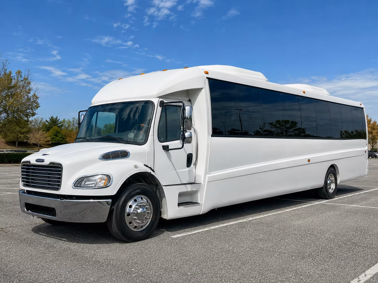 youngstown 30 passenger party bus